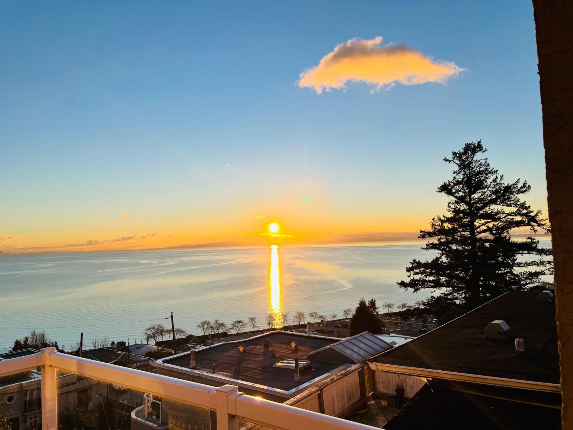 Donna'S Bed & Breakfast White Rock Bagian luar foto