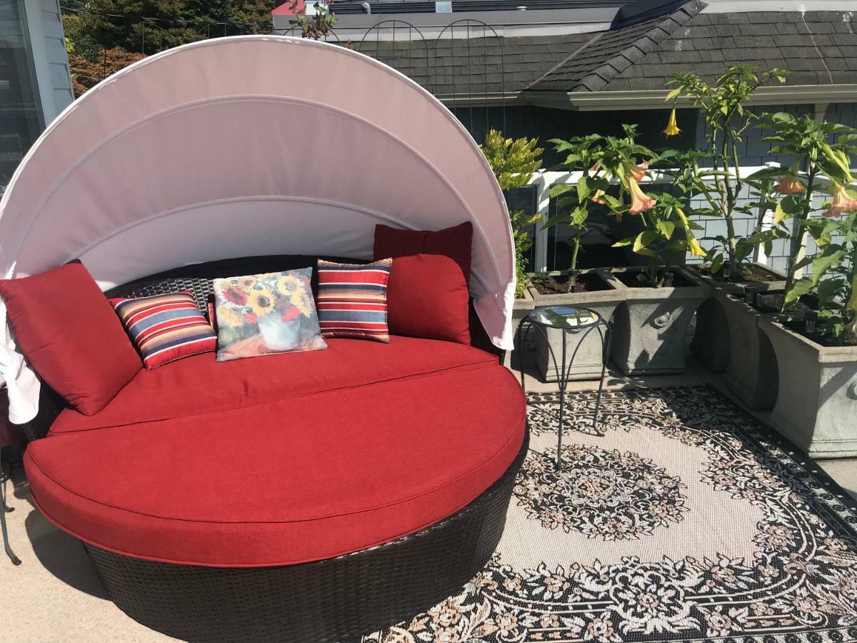Donna'S Bed & Breakfast White Rock Bagian luar foto